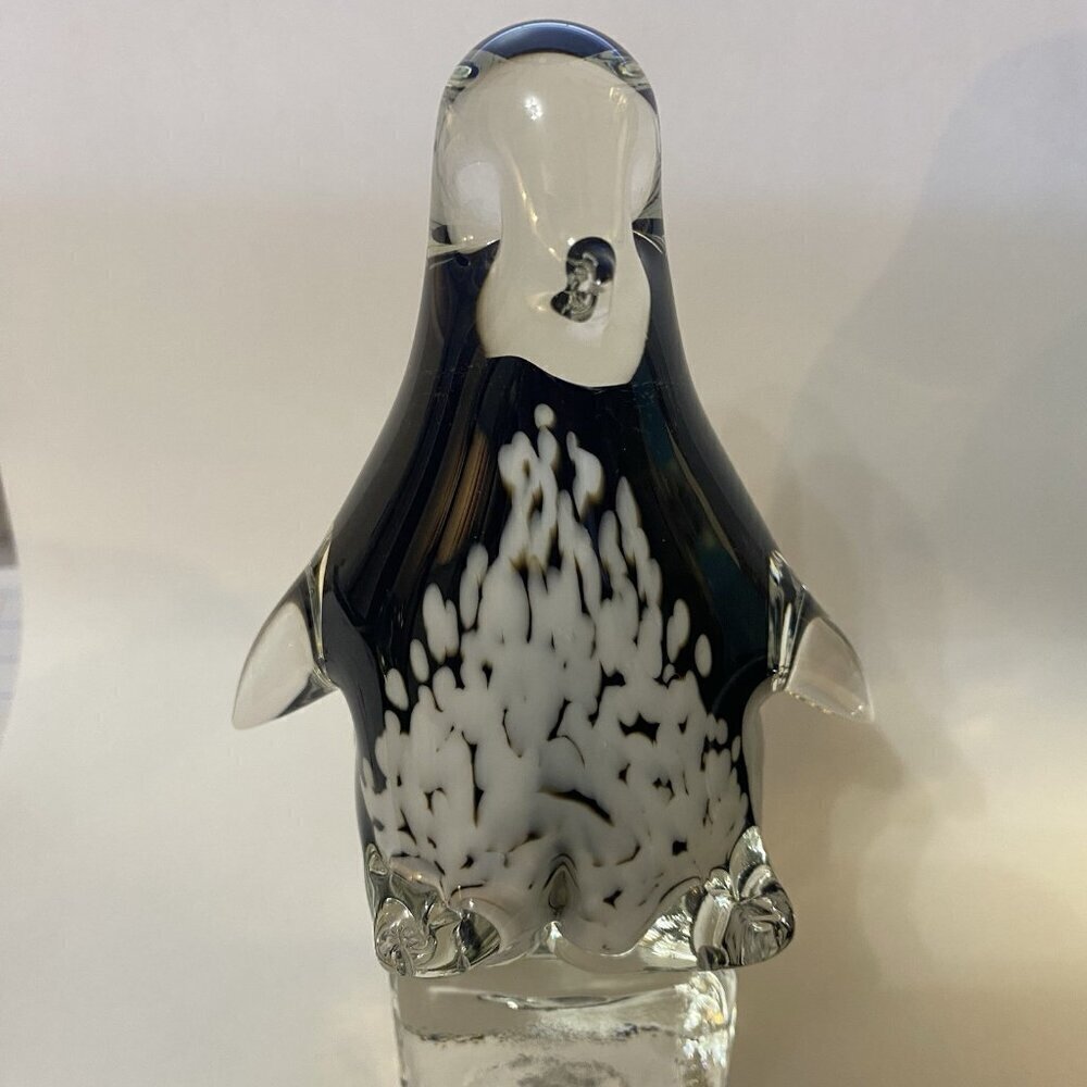 Vintage 2003 Joe Rice Penguin Glass Penguin Paperweight Figurine Black White - Picture 8 of 11